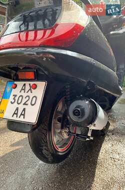 Скутер Huatian HT 2008 в 