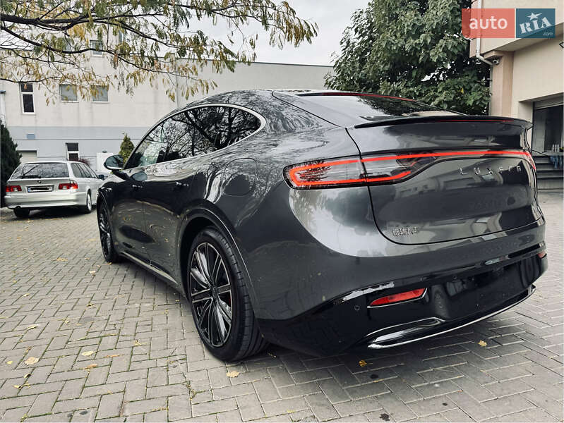 Внедорожник / Кроссовер Huawei Luxeed R7 2025 в Одессе