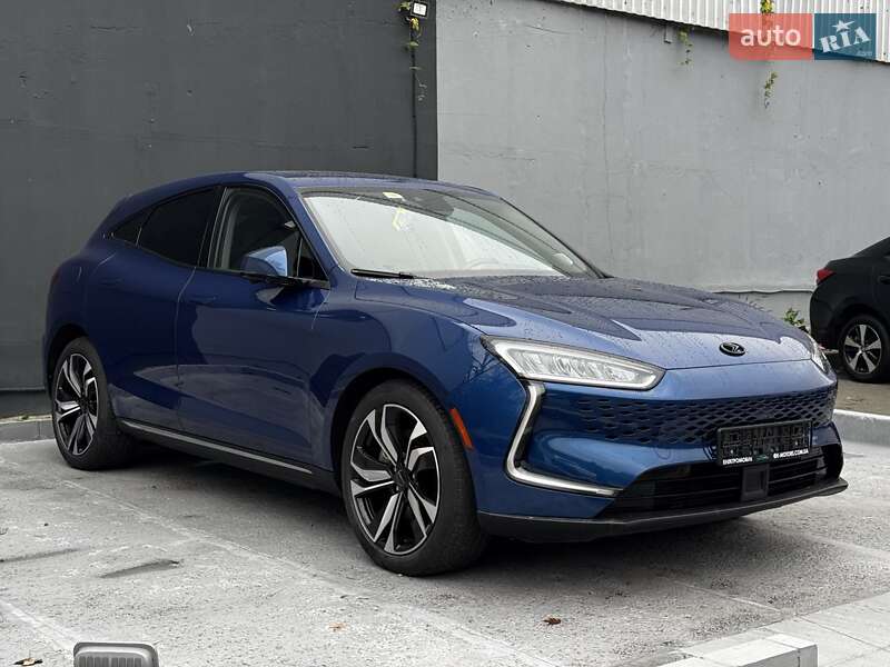 Внедорожник / Кроссовер Huawei Seres SF5 2020 в Киеве фото 3 Внедорожник / Кроссовер Huawei Seres SF5 2020 в Киеве