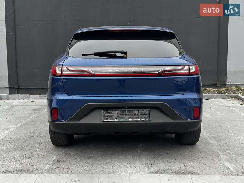 Внедорожник / Кроссовер Huawei Seres SF5 2020 в Киеве фото 5 Внедорожник / Кроссовер Huawei Seres SF5 2020 в Киеве