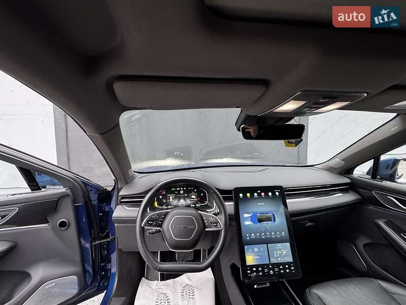 Внедорожник / Кроссовер Huawei Seres SF5 2020 в Киеве фото 8 Внедорожник / Кроссовер Huawei Seres SF5 2020 в Киеве