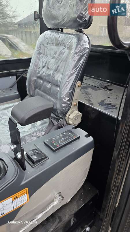 Міні-екскаватор Huayee HY30 2025 в Дубні