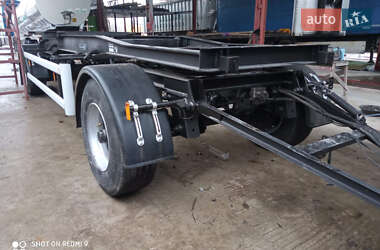 Контейнеровоз Hueffermann HSA 2002 в Житомирі