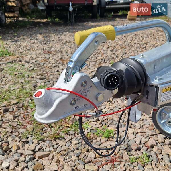 Борт Humbaur HT 2025 в Киеве