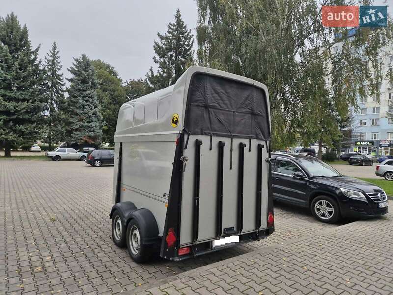 Для перевозки животных - прицеп Humbaur Maximus 2008 в Киеве фото 7 Для перевозки животных - прицеп Humbaur Maximus 2008 в Киеве