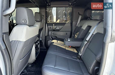 Внедорожник / Кроссовер Hummer EV SUV 2024 в 