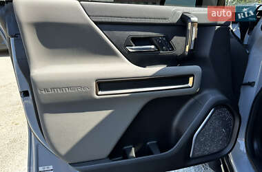 Внедорожник / Кроссовер Hummer EV SUV 2024 в 
