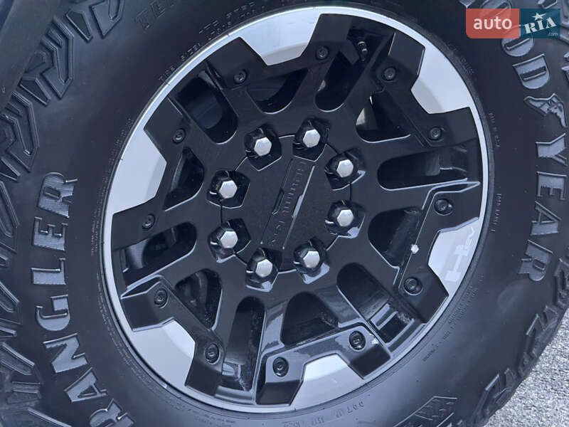 Пикап Hummer EV 2025 в Киеве