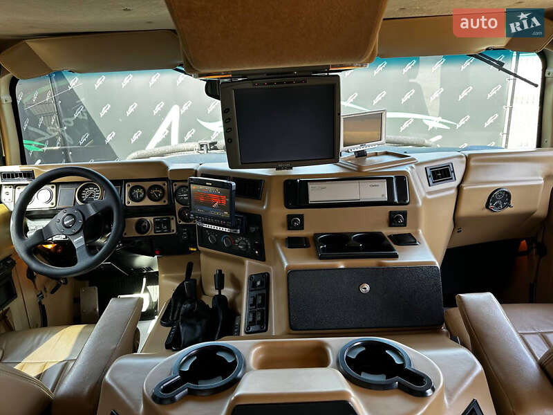 Внедорожник / Кроссовер Hummer H1 2000 в Киеве