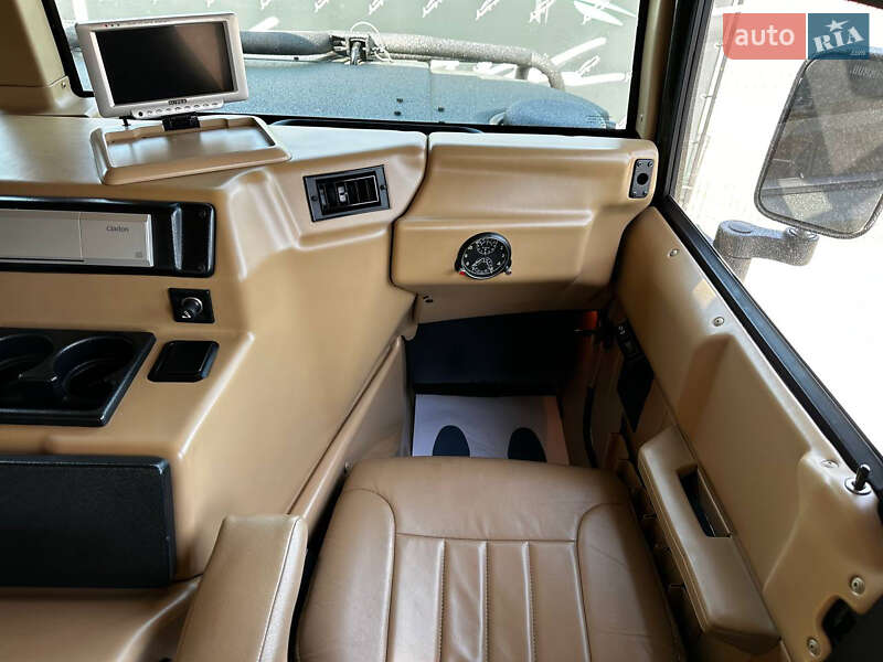 Внедорожник / Кроссовер Hummer H1 2000 в Киеве