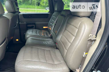 Внедорожник / Кроссовер Hummer H2 2004 в 