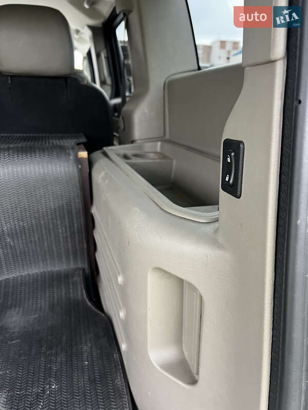 Внедорожник / Кроссовер Hummer H2 2003 в Луцке