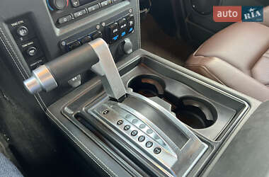Внедорожник / Кроссовер Hummer H2 2003 в 