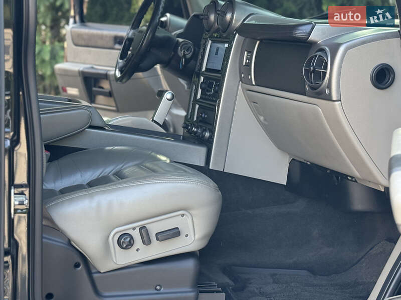 Внедорожник / Кроссовер Hummer H2 2003 в Тернополе фото 13 Внедорожник / Кроссовер Hummer H2 2003 в Тернополе