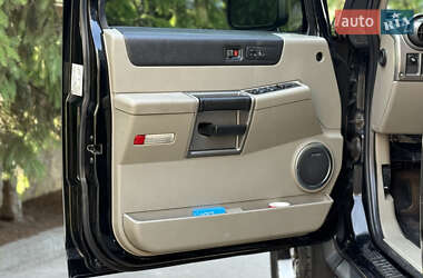 Внедорожник / Кроссовер Hummer H2 2003 в 