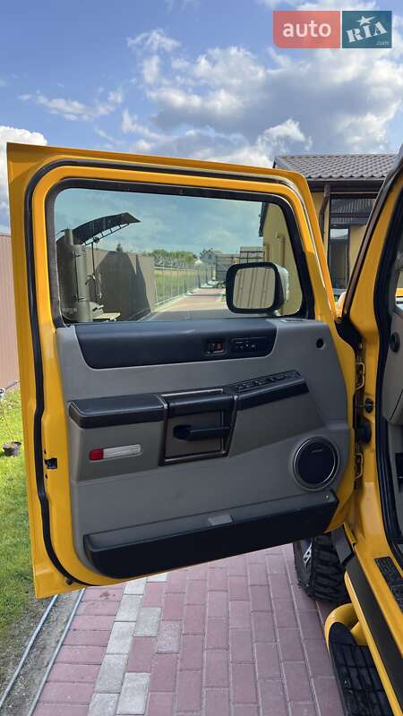 Внедорожник / Кроссовер Hummer H2 2003 в Андрушевке фото 14 Внедорожник / Кроссовер Hummer H2 2003 в Андрушевке