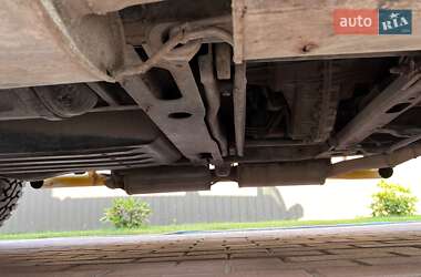 Внедорожник / Кроссовер Hummer H2 2003 в 