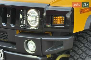 Позашляховик / Кросовер Hummer H2 2002 в 