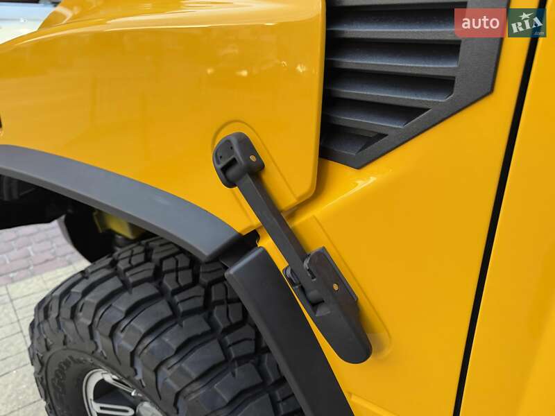 Внедорожник / Кроссовер Hummer H2 2002 в Львове фото 31 Внедорожник / Кроссовер Hummer H2 2002 в Львове