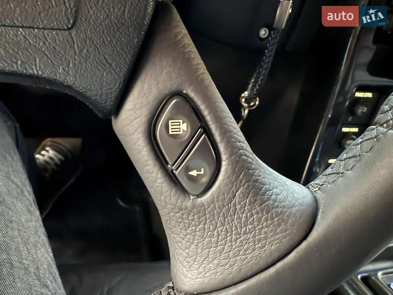 Внедорожник / Кроссовер Hummer H2 2002 в Львове фото 49 Внедорожник / Кроссовер Hummer H2 2002 в Львове