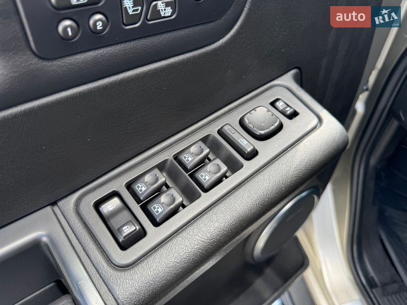 Внедорожник / Кроссовер Hummer H2 2005 в Киеве фото 20 Внедорожник / Кроссовер Hummer H2 2005 в Киеве