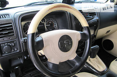 Внедорожник / Кроссовер Hummer H3 2006 в 