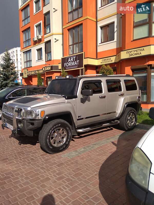 Внедорожник / Кроссовер Hummer H3 2006 в Ровно