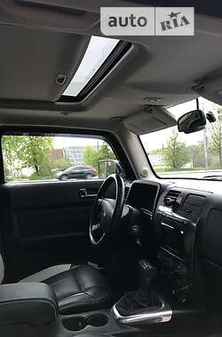 Внедорожник / Кроссовер Hummer H3 2007 в 
