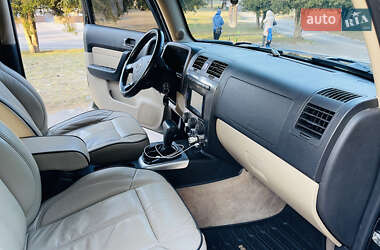Внедорожник / Кроссовер Hummer H3 2006 в 