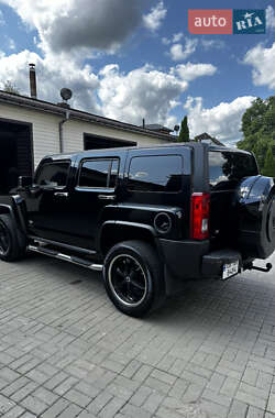 Внедорожник / Кроссовер Hummer H3 2006 в 