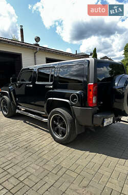 Внедорожник / Кроссовер Hummer H3 2006 в 