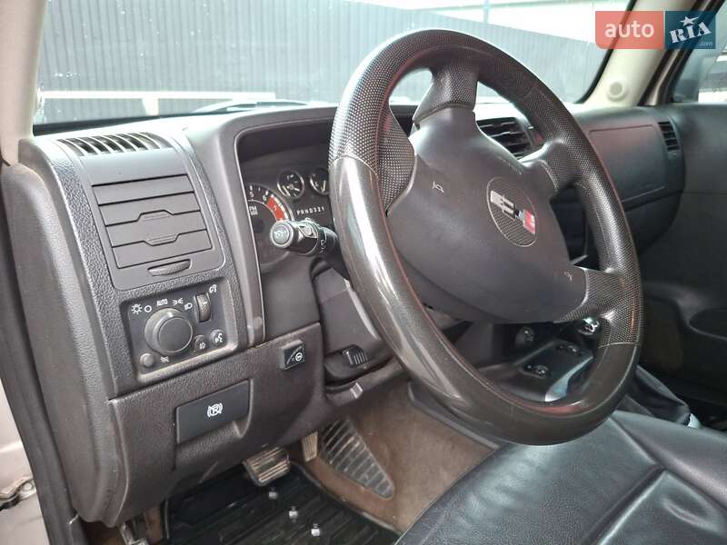 Внедорожник / Кроссовер Hummer H3 2006 в Львове фото 14 Внедорожник / Кроссовер Hummer H3 2006 в Львове