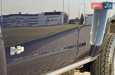 Внедорожник / Кроссовер Hummer H3 2006 в 