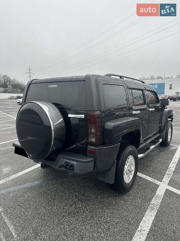Внедорожник / Кроссовер Hummer H3 2008 в Ужгороде