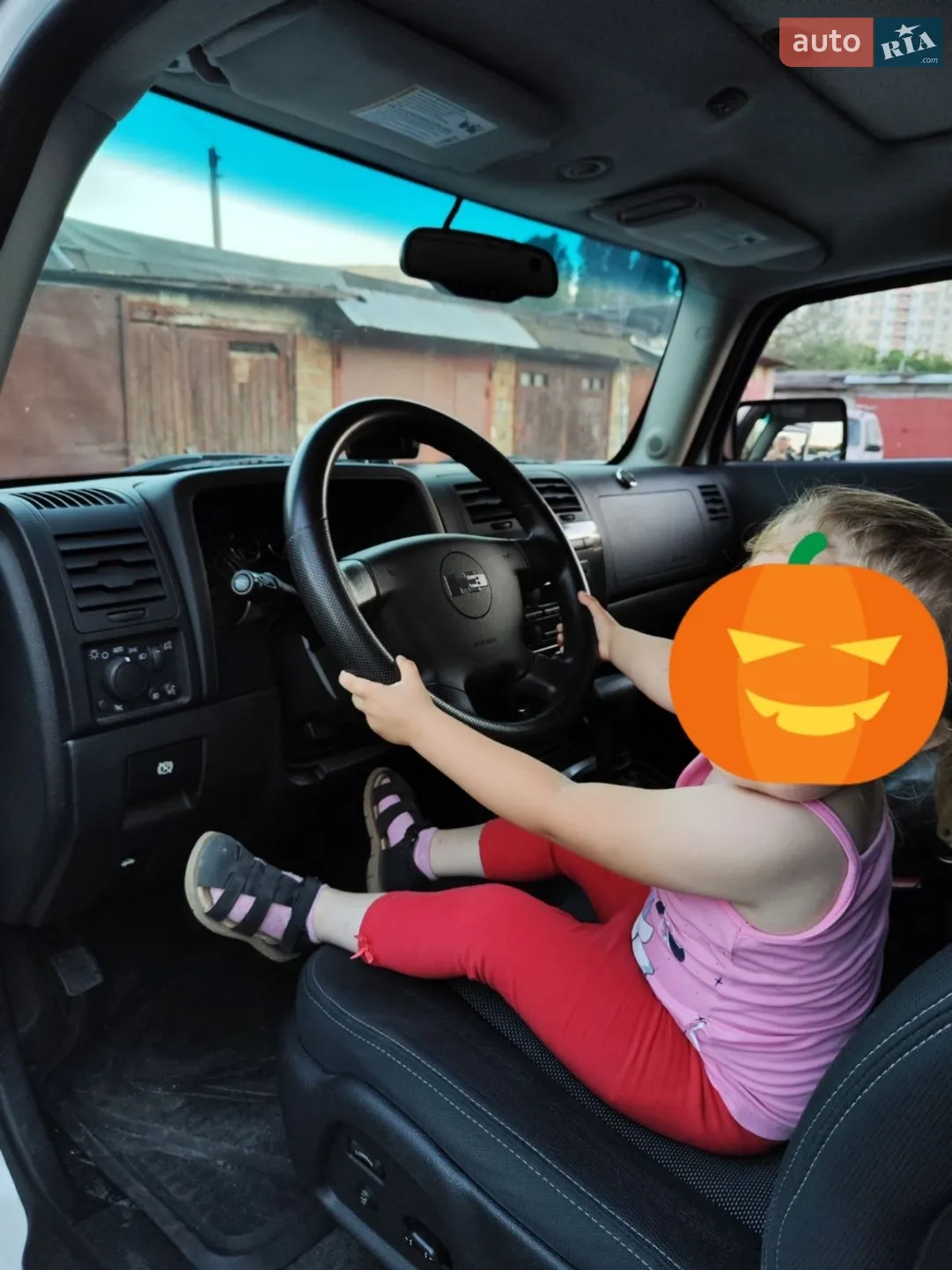 2010 Hummer H3 - мініатюра 7