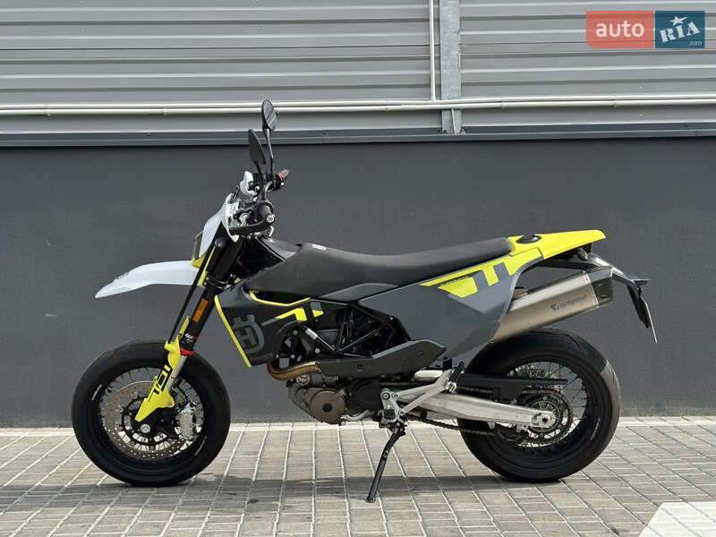 Мотоцикл Супермото (Motard) Husqvarna 701 Supermoto 2024 в Одессе фото 17 Мотоцикл Супермото (Motard) Husqvarna 701 Supermoto 2024 в Одессе