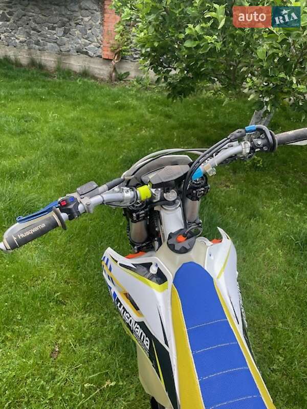 Мотоцикл Кросс Husqvarna FE 350 2014 в Острозі