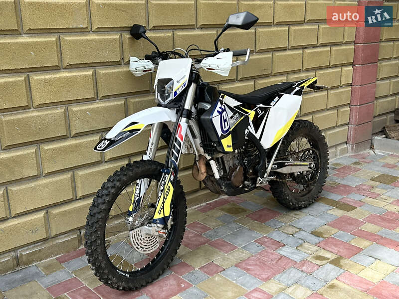 Мотоцикл Внедорожный (Enduro) Husqvarna FE 2016 в Ровно