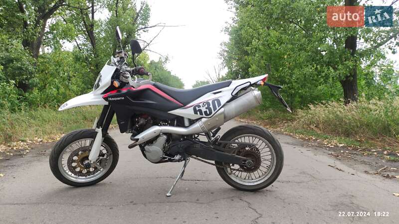 Мотоцикл Супермото (Motard) Husqvarna SM 610 2010 в Першотравенську