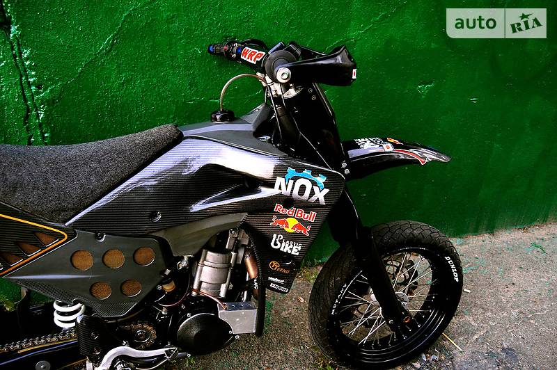 Мотоцикл Кросс Husqvarna SMR 2001 в Фастове фото 8 Мотоцикл Кросс Husqvarna SMR 2001 в Фастове