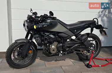 Мотоцикл Без обтікачів (Naked bike) Husqvarna Svartpilen 2024 в Києві