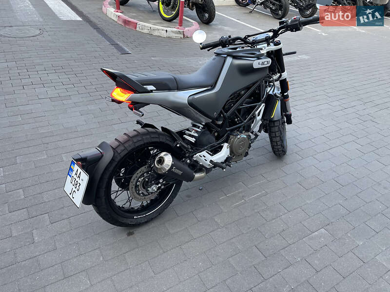 Скремблер Husqvarna Svartpilen 2020 в Києві