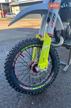 Мотоцикл Кросс Husqvarna TC 2021 в 