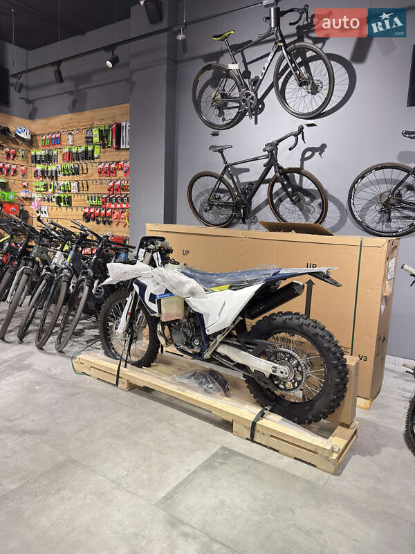 Мотоцикл Внедорожный (Enduro) Husqvarna TE 250 2026 в Каменец-Подольском