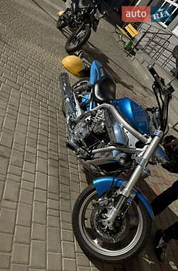 Мотоцикл Чоппер Hyosung Aquila 650 2006 в 