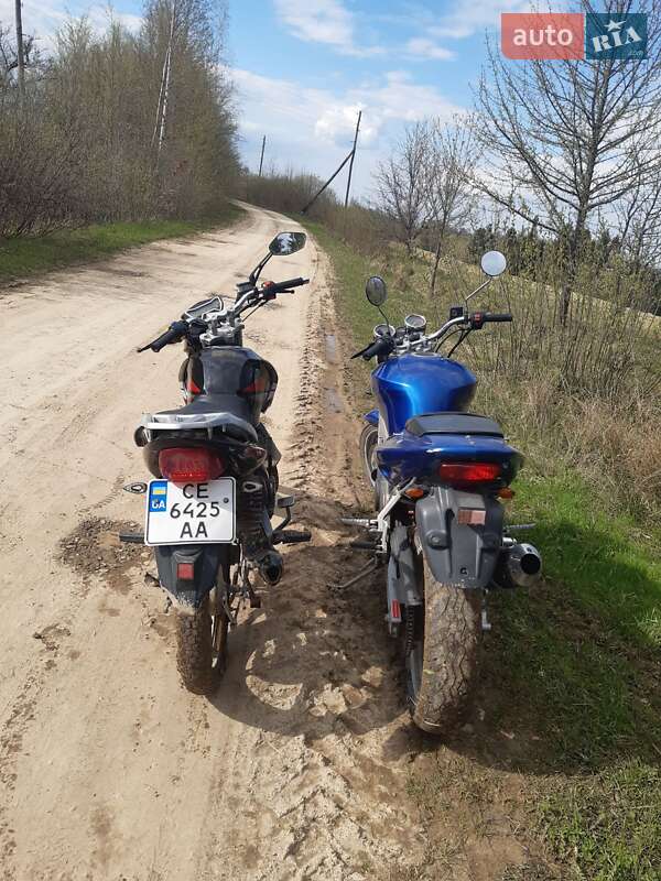 Мотоцикл Классик Hyosung GT 250R 2004 в Новоселице