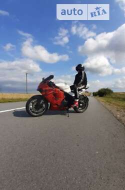Спортбайк Hyosung GT 250R 2012 в 