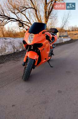 Спортбайк Hyosung GT 250R 2007 в Липовце