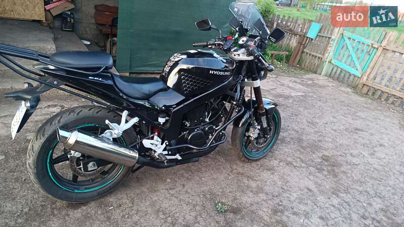 Мотоцикл Без обтекателей (Naked bike) Hyosung GT 250R 2012 в 