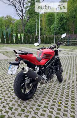 Мотоцикл Без обтекателей (Naked bike) Hyosung GT 650R 2013 в Харькове